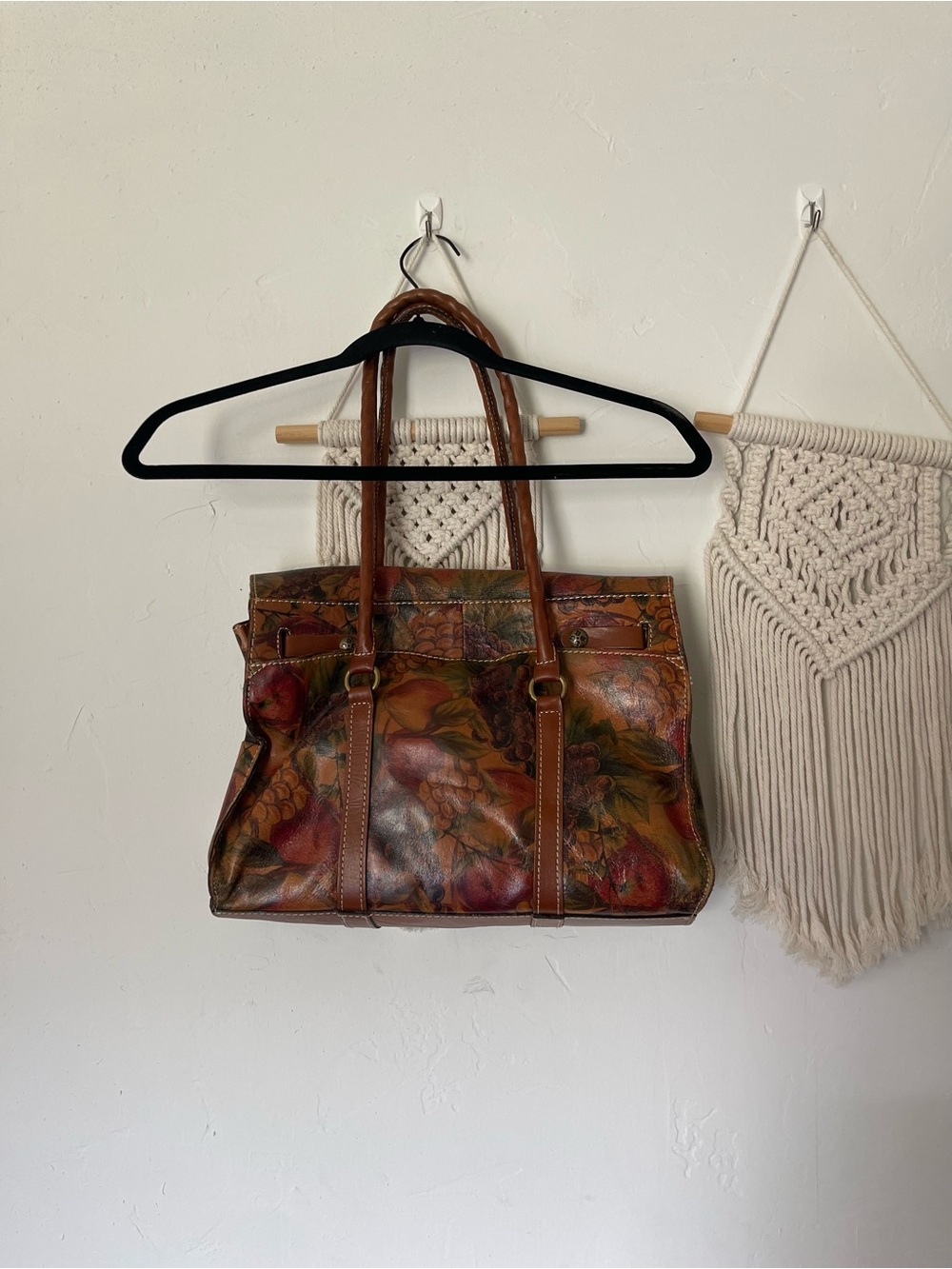 Patricia Nash Fruit Print Leather Bag - Picture 3 of 13